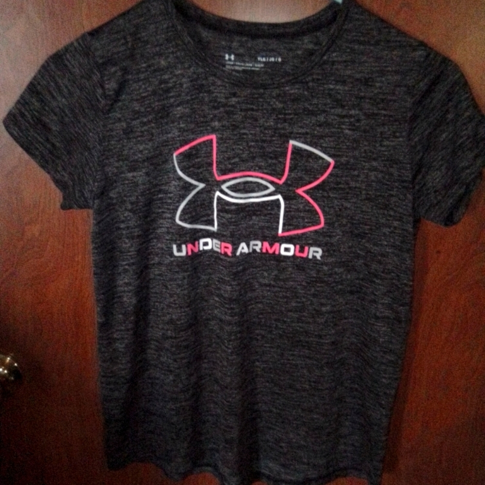 Girls UA Tee